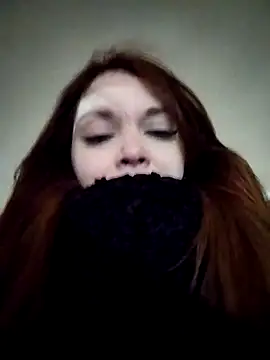 Snapshot of oh_rachel chatting on 12.01.24 oh rachel online show from 12.01.24