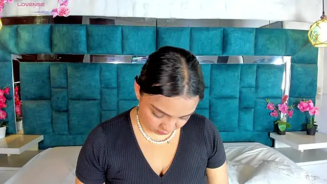 Abril Gomez06 online show from 06.12.26
