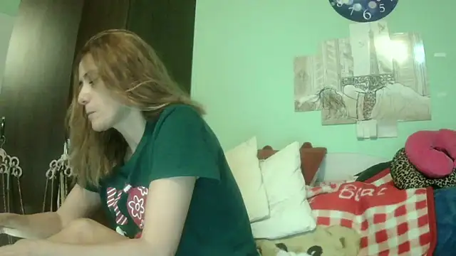 SexyGioconda online show from 12.15.25