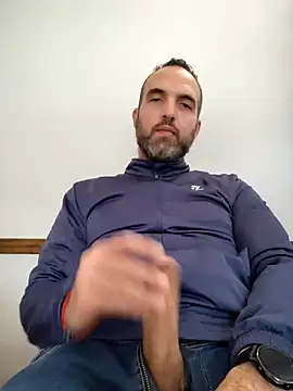 leon3875 online show from 09.22.25