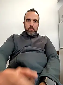 leon3875 online show from 12.22.25