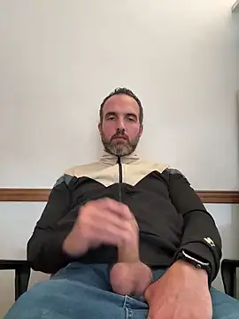 leon3875 online show from 03.05.26