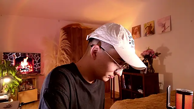 Mr evan1 online show from 10.04.25