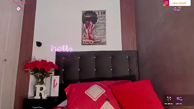 Snapshot of Reina_Love2 chatting on 07.26.26 Reina Love2 online show from 07.26.26