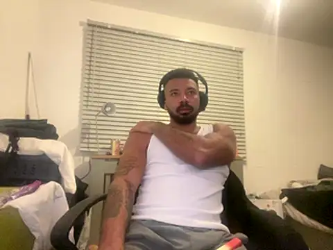 Snapshot of mbbc99 chatting on 12.14.25 mbbc99 online show from 12.14.25