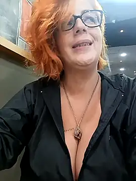 Escarlate4you  online show from 10.22.25