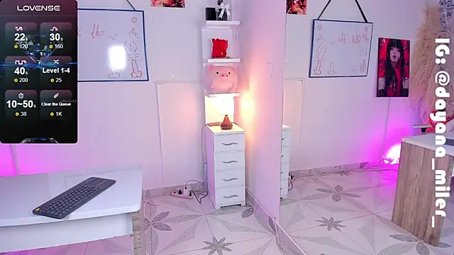  dayana miler online show from 01.24.25