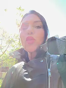 KimKelly13 online show from 05.04.26