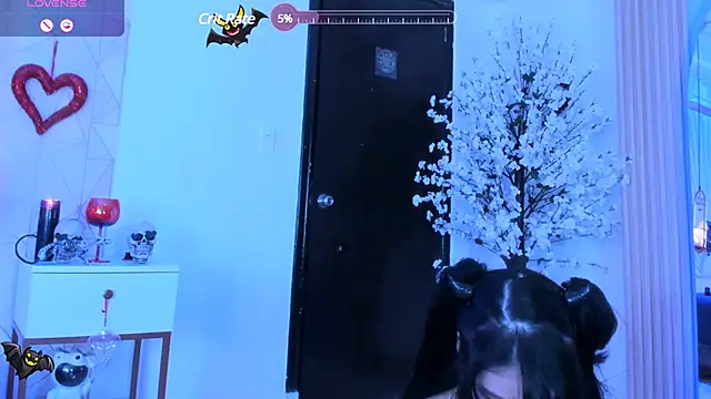 zephirahabney online show from 02.15.25