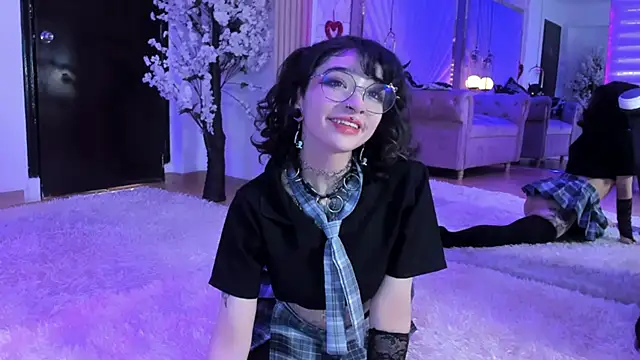 zephirahabney online show from 03.03.25