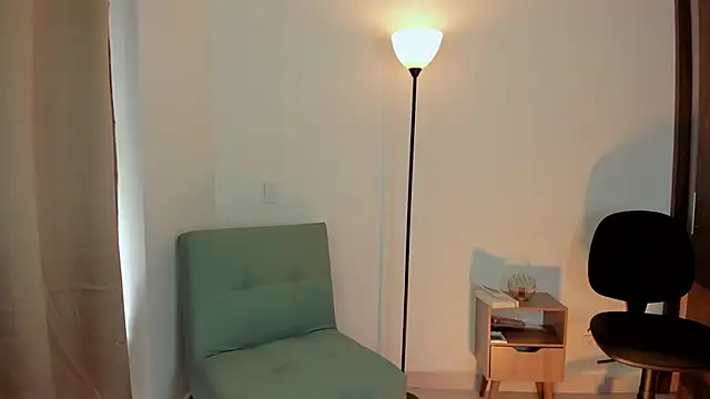 Lilabril online show from 02.08.25