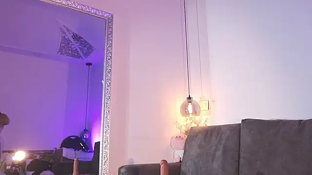 Isabella francoo online show from 03.20.26