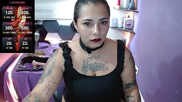 Snapshot of Alexa_Slavehot777 chatting on 10.04.25 Alexa Slavehot777 online show from 10.04.25