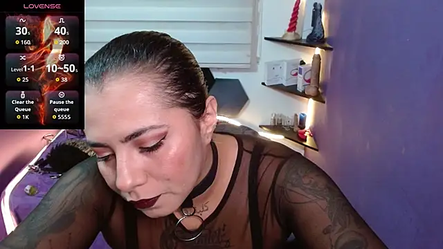 Snapshot of Alexa_Slavehot777 chatting on 10.08.25 Alexa Slavehot777 online show from 10.08.25