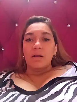 Izury Blondee online show from 02.07.25