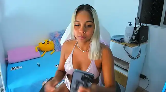  anhalia online show from 12.06.24