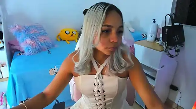  anhalia online show from 12.12.24