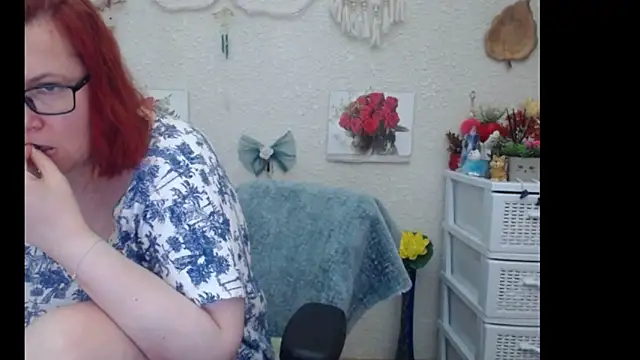 PlayfullMature online show from 09.09.25