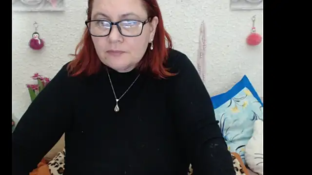 Snapshot of PlayfullMature chatting on 11.14.25 PlayfullMature online show from 11.14.25