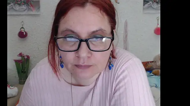 Snapshot of PlayfullMature chatting on 11.22.25 PlayfullMature online show from 11.22.25