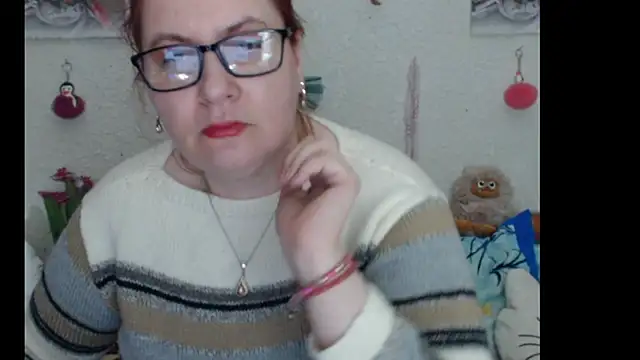 Snapshot of PlayfullMature chatting on 11.25.25 PlayfullMature online show from 11.25.25