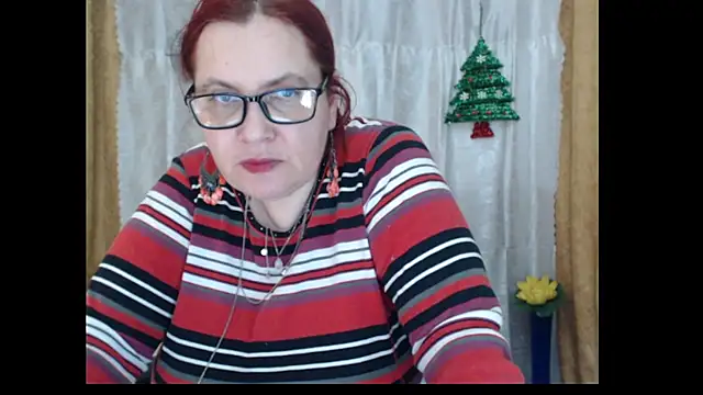 Snapshot of PlayfullMature chatting on 01.13.26 PlayfullMature online show from 01.13.26