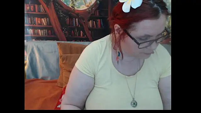 PlayfullMature online show from 06.17.26
