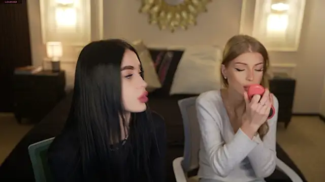 Tina Breeze online show from 02.16.26