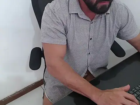 Snapshot of TopDaddy23 chatting on 03.04.26 TopDaddy23 online show from 03.04.26