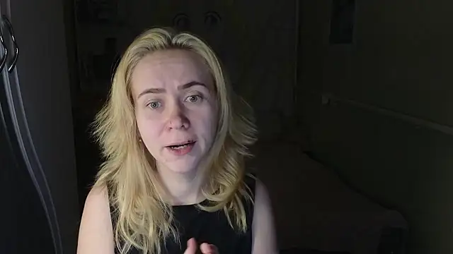 Riley Roo online show from 01.15.26