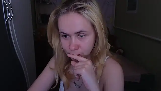 Riley Roo online show from 03.23.26