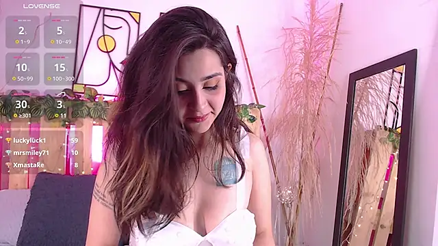 emily amaya online show from 12.20.24