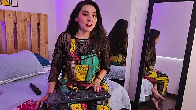emily amaya online show from 08.05.26