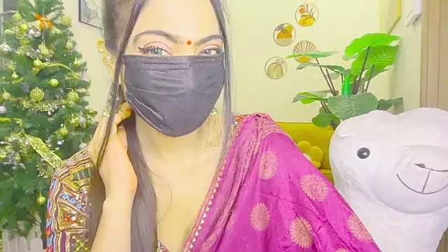 Snapshot of Monalisadon018 chatting on 02.15.26 Monalisadon018 online show from 02.15.26