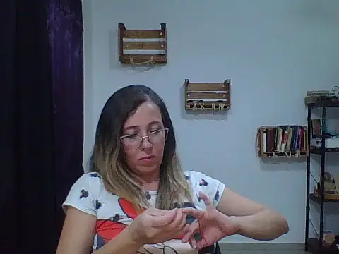 Snapshot of charlott_ponce chatting on 11.10.25 charlott ponce online show from 11.10.25