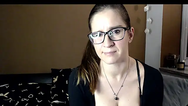 KayaRose online show from 12.02.24