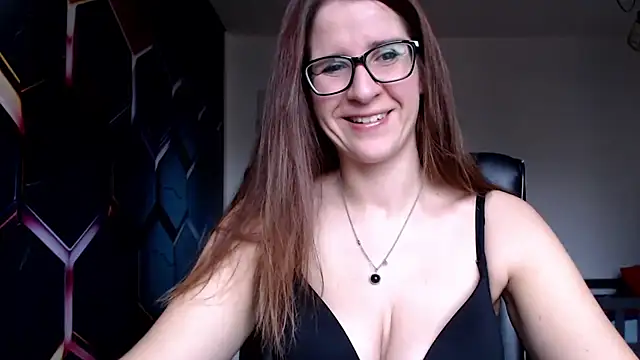 KayaRose online show from 12.10.24