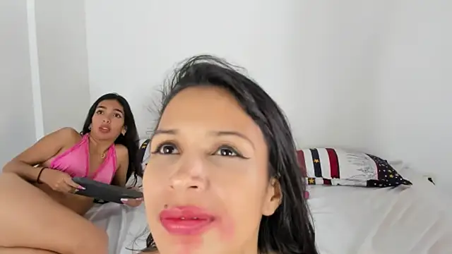 SweetYoungs  online show from 02.06.25