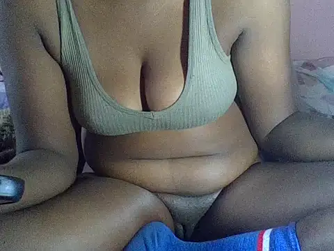 Snapshot of chewy-pudding chatting on 02.23.26 chewy-pudding online show from 02.23.26