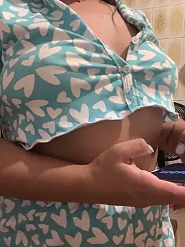 Snapshot of Sereiadenovo chatting on 12.05.25 Sereiadenovo online show from 12.05.25