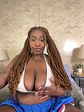 Snapshot of emilyrojas chatting on 09.26.25 emilyrojas online show from 09.26.25