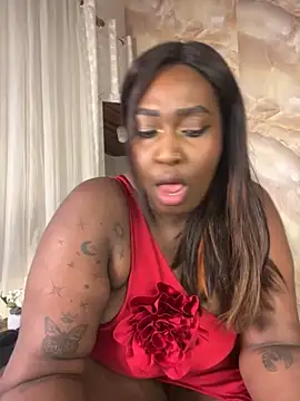 Snapshot of emilyrojas chatting on 11.19.25 emilyrojas online show from 11.19.25