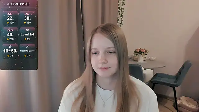 Snapshot of Alyaley chatting on 05.15.26 Alyaley online show from 05.15.26