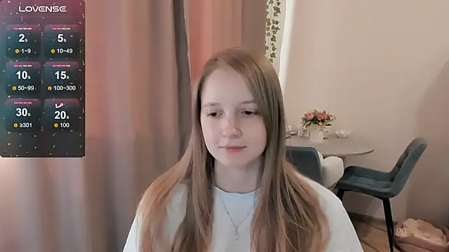 Snapshot of Alyaley chatting on 05.18.26 Alyaley online show from 05.18.26