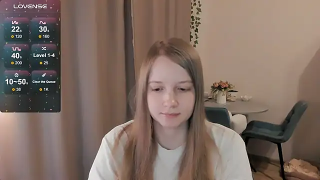 Snapshot of Alyaley chatting on 05.19.26 Alyaley online show from 05.19.26