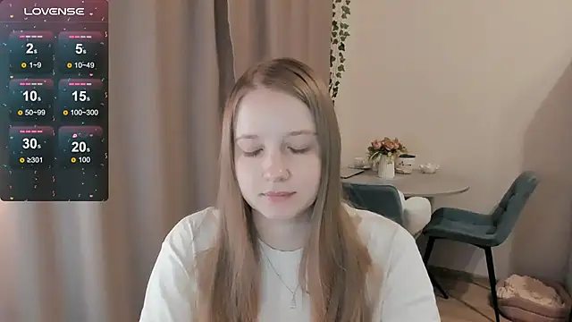 Snapshot of Alyaley chatting on 05.23.26 Alyaley online show from 05.23.26