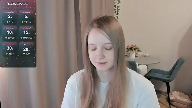 Snapshot of Alyaley chatting on 05.25.26 Alyaley online show from 05.25.26
