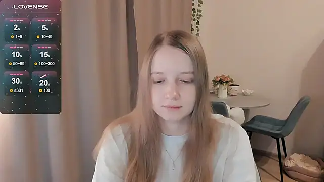 Snapshot of Alyaley chatting on 06.01.26 Alyaley online show from 06.01.26
