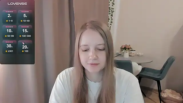 Snapshot of Alyaley chatting on 06.07.26 Alyaley online show from 06.07.26