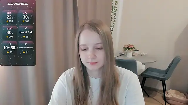 Snapshot of Alyaley chatting on 06.10.26 Alyaley online show from 06.10.26